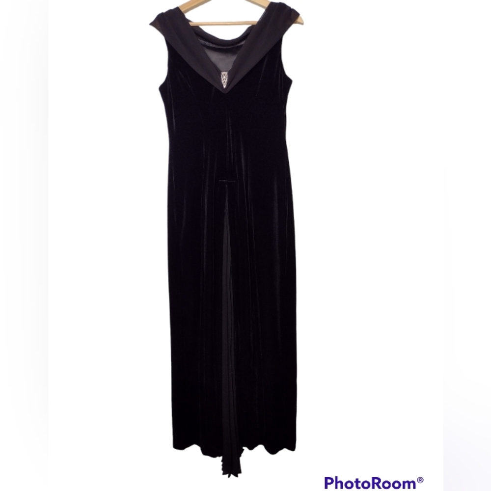 Robbie Bee dress
